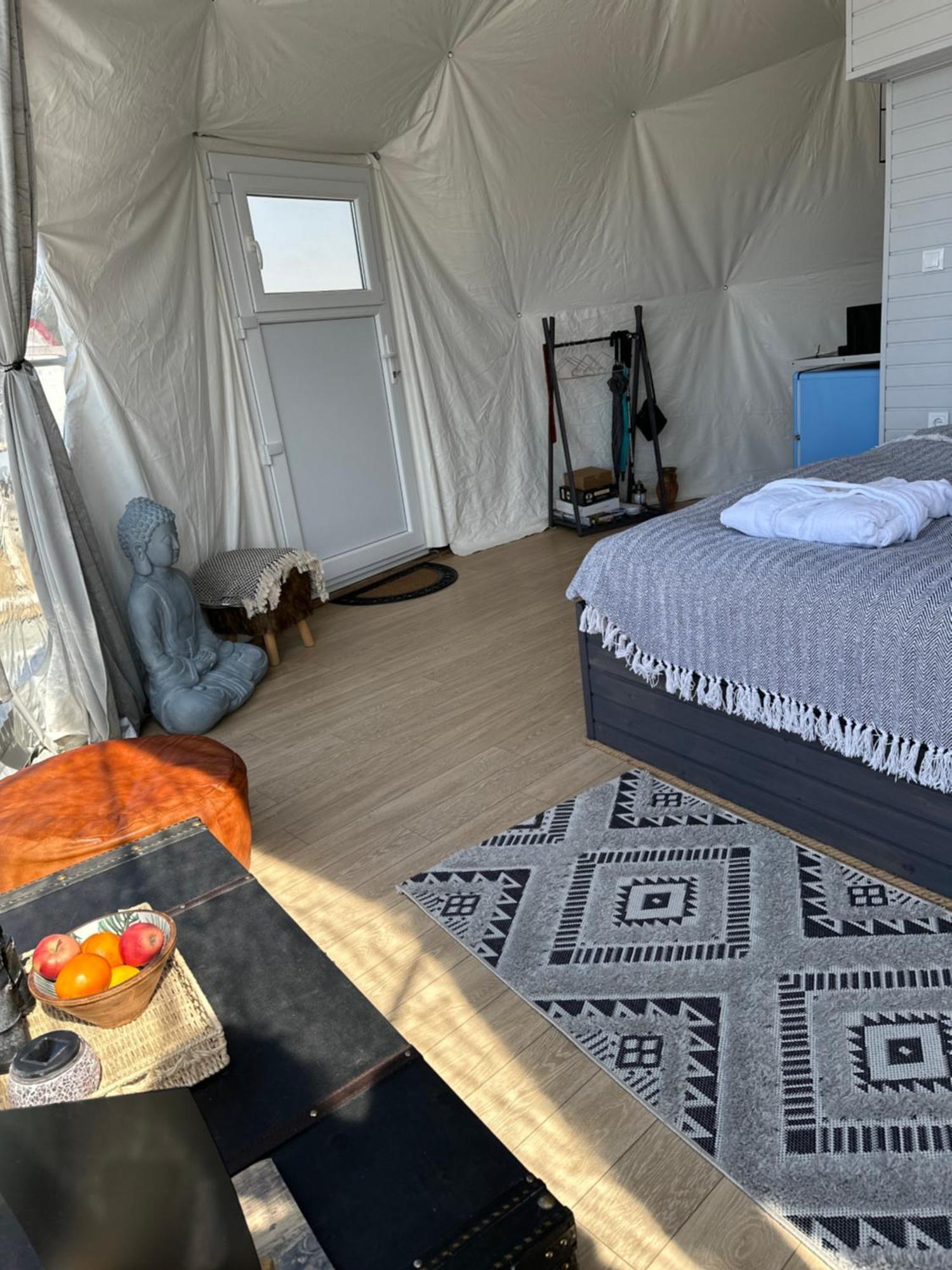 Dorna Iglu Luxury Glamping Resort Dorna Cindrenilor Экстерьер фото